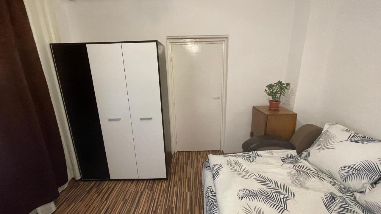 Apartament In Centrul Brasovului ภายนอก รูปภาพ